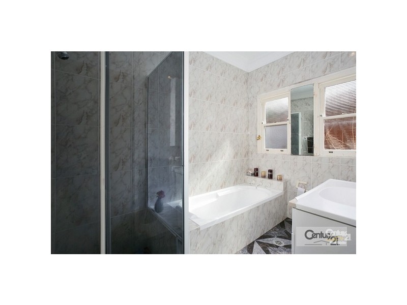 53 Addison Avenue, Roseville NSW 2069