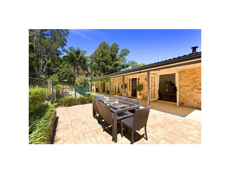 4 Oak Hill Close,, St Ives NSW 2075