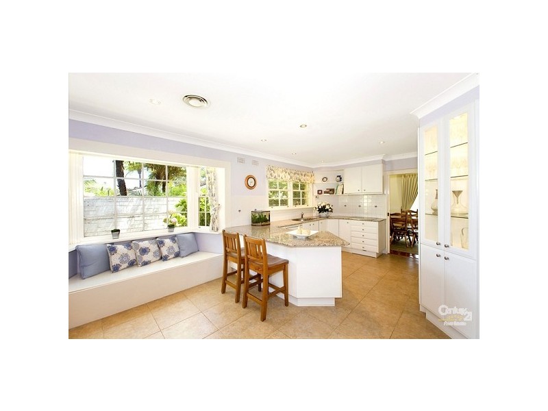 4 Oak Hill Close,, St Ives NSW 2075