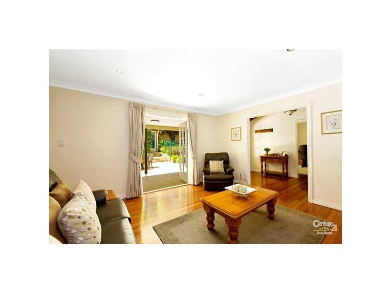 4 Oak Hill Close,, St Ives NSW 2075