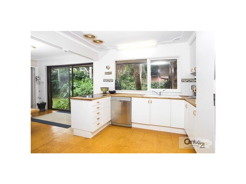 10 Wandeen Place, St Ives NSW 2075