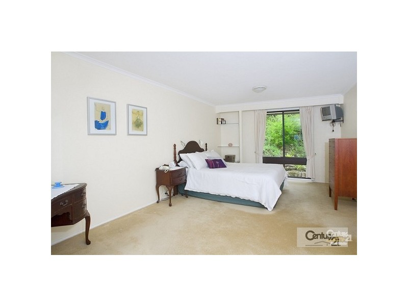 10 Wandeen Place, St Ives NSW 2075