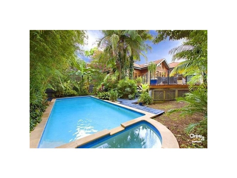 51 Duntroon Ave, Roseville NSW 2069