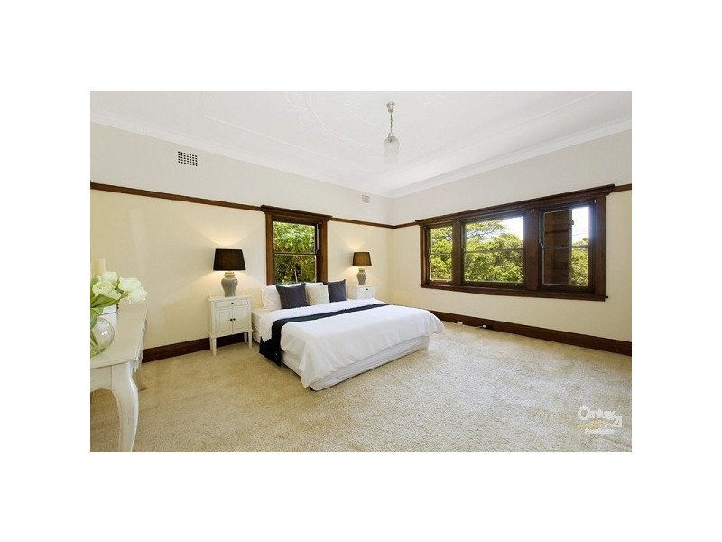 48 Nelson Road, Lindfield NSW 2070