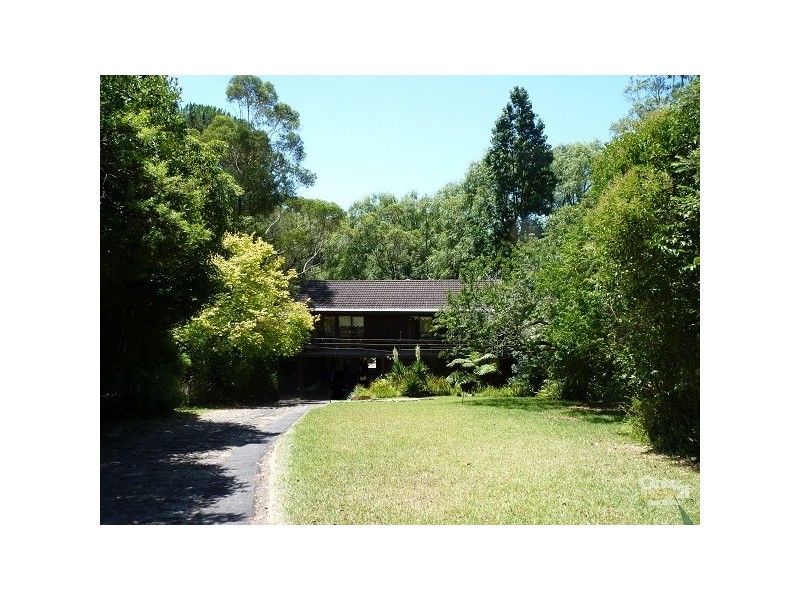 23 Hillside Avenue, St Ives NSW 2075