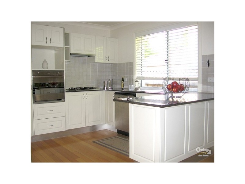 20 Hillcrest Drive, St Ives NSW 2075