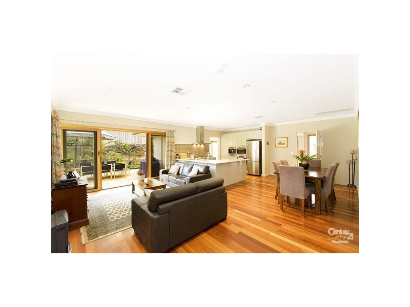 28A Shinfield Ave, St Ives NSW 2075