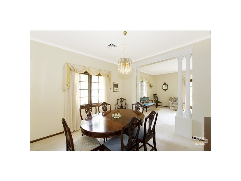 50 Lynbara Avenue, St Ives NSW 2075