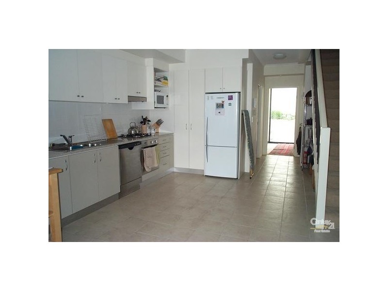 361/221-229 Sydney Park Road, Erskineville NSW 2043