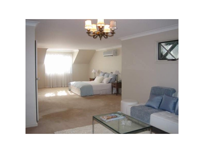 80 Telegraph Road, Pymble NSW 2073