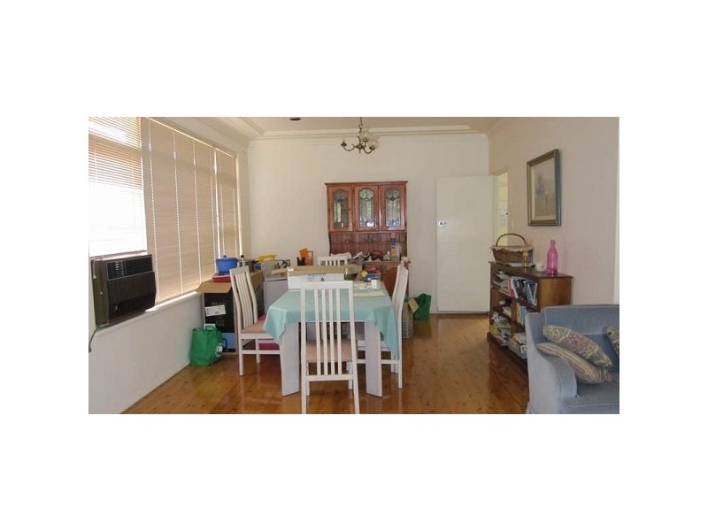 15 Memorial Ave, St Ives NSW 2075