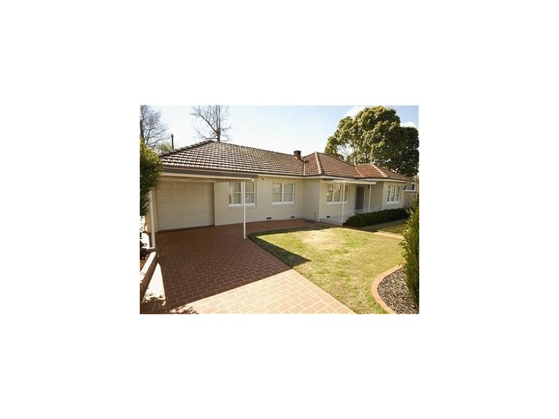 2 Cunliffe Ave, Killara NSW 2071