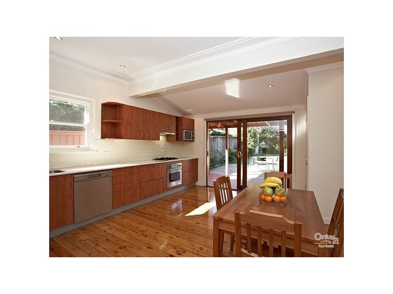 6 Hopetoun Ave, Chatswood NSW 2067