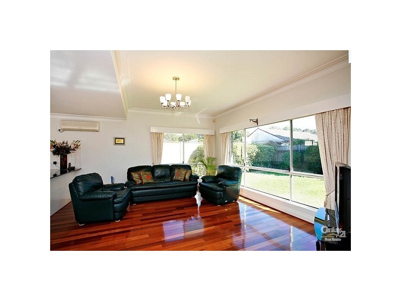 89 Laurel Street, Willoughby NSW 2068