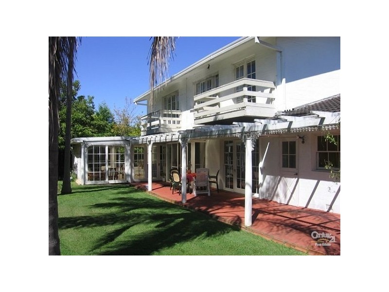 169 Rosedale Road, St Ives NSW 2075