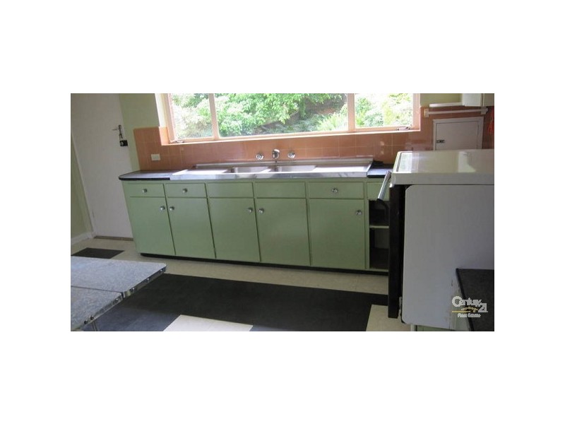 14 Shinfield Avenue, St Ives NSW 2075