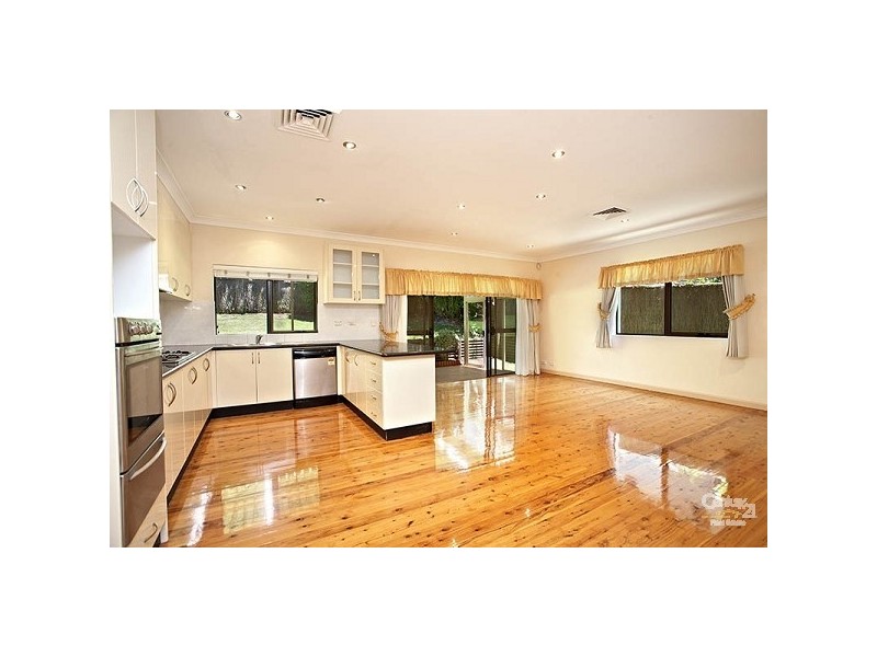 54 Tyneside Ave, Willoughby NSW 2068