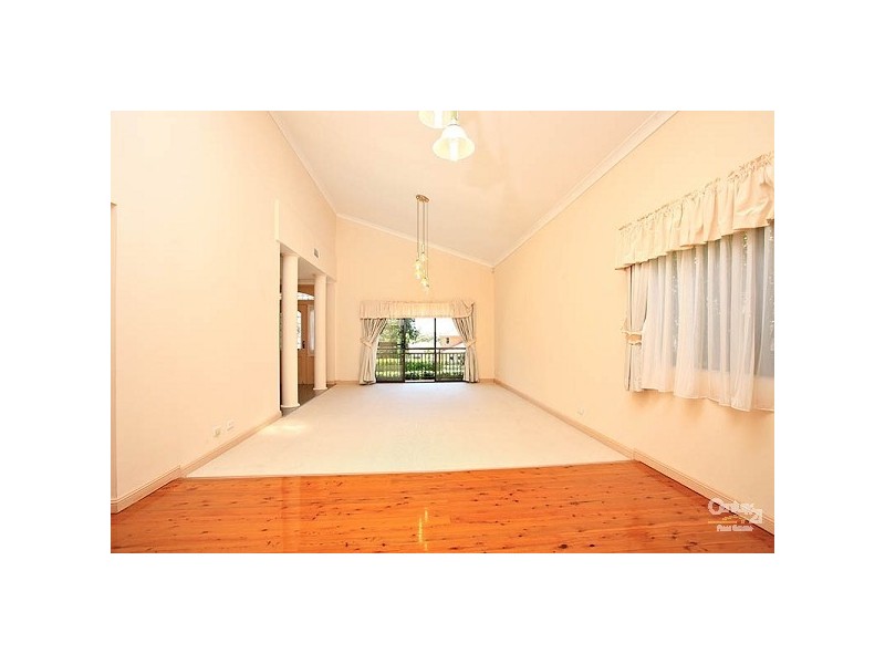 54 Tyneside Ave, Willoughby NSW 2068