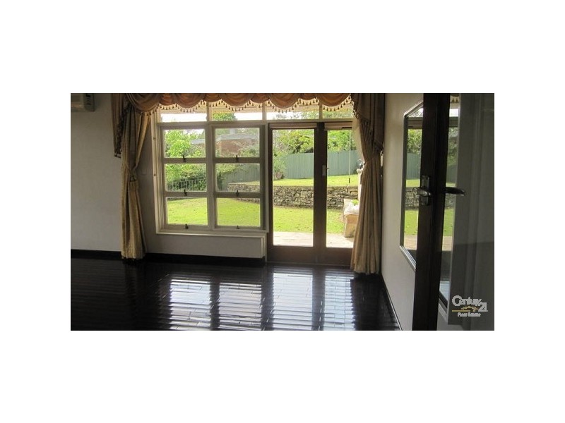 19 Larchmont Ave, Killara NSW 2071