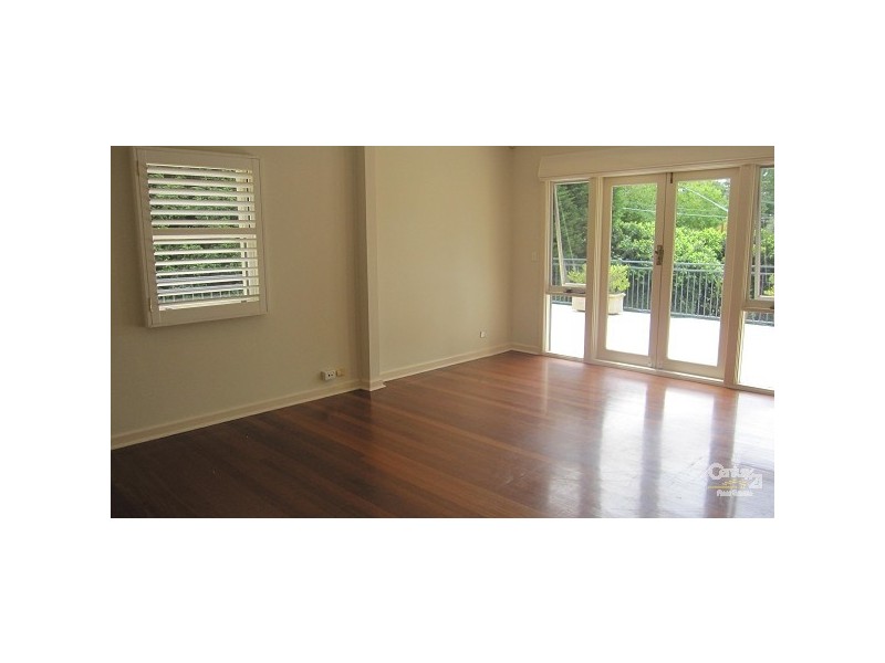 38 Selwyn St, Pymble NSW 2073