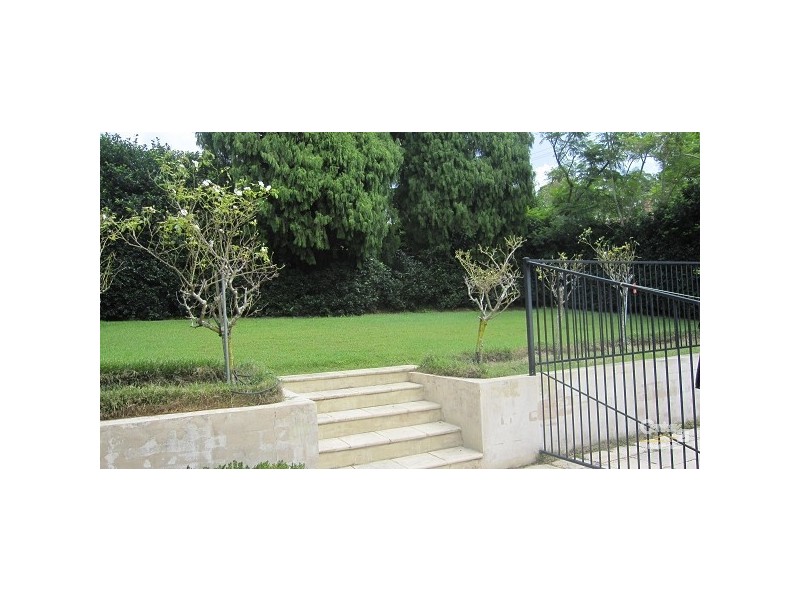 38 Selwyn St, Pymble NSW 2073