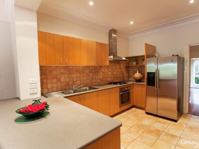 25 Park Ave, Roseville NSW 2069