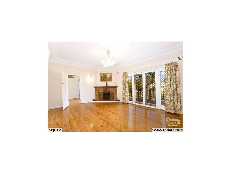 22 Evelyn Ave, Turramurra NSW 2074