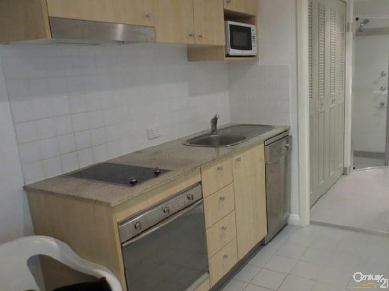 508 2A Help St, Chatswood NSW 2067