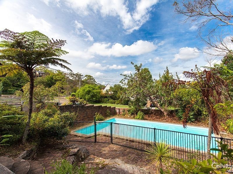 8 Drumcliff Ave, Killarney Heights NSW 2087