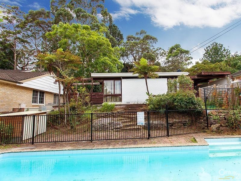 8 Drumcliff Ave, Killarney Heights NSW 2087