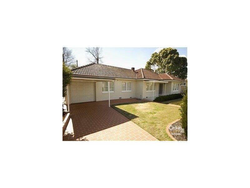 2 Cunliffe Ave, Killara NSW 2071
