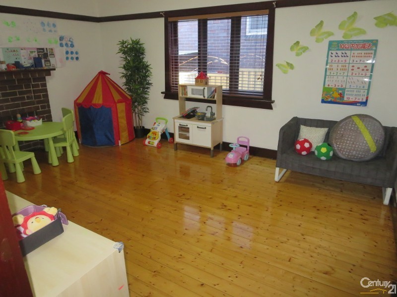 18a Anthony Rd, West Ryde NSW 2114