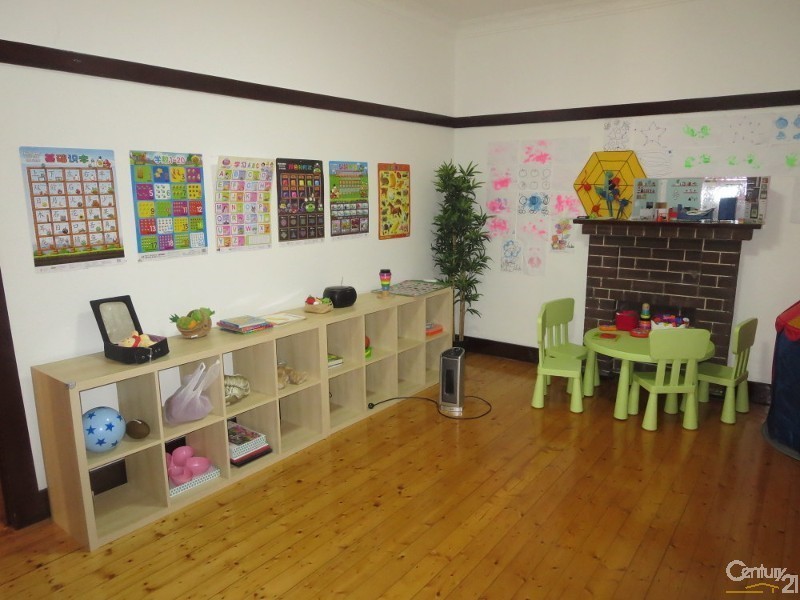 18a Anthony Rd, West Ryde NSW 2114