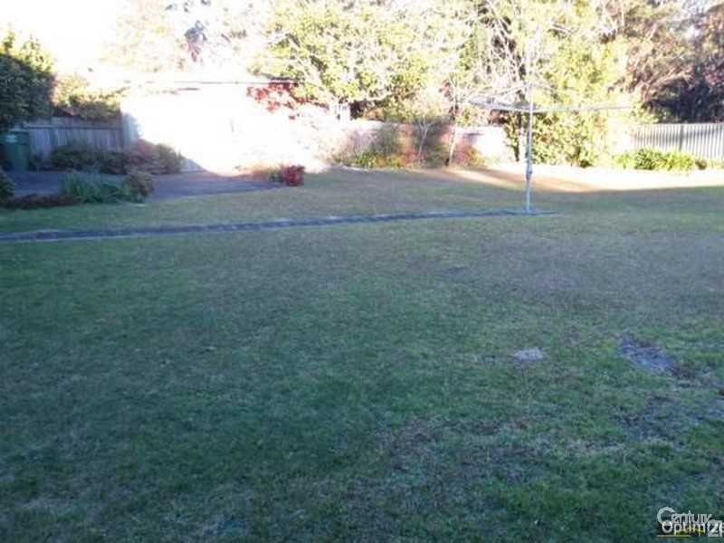 68 Woodbury Road, St Ives NSW 2075