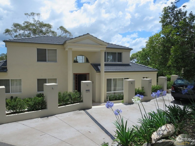 73 Griffith Ave, Roseville NSW 2069