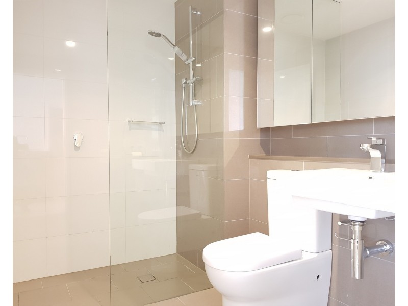 A1103/2 Saunders Close (opp Windsor Dr), Macquarie Park NSW 2113