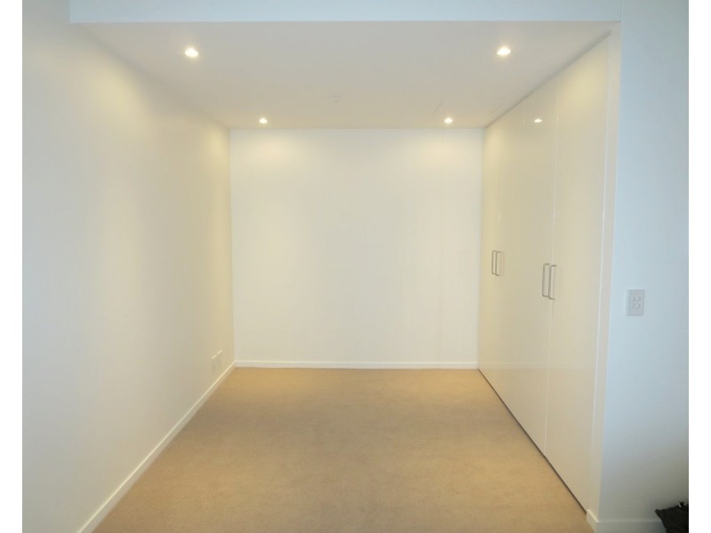 A1103/2 Saunders Close (opp Windsor Dr), Macquarie Park NSW 2113