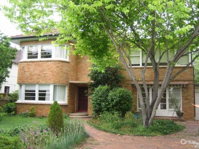 9 Brisbane Ave, Lindfield NSW 2070