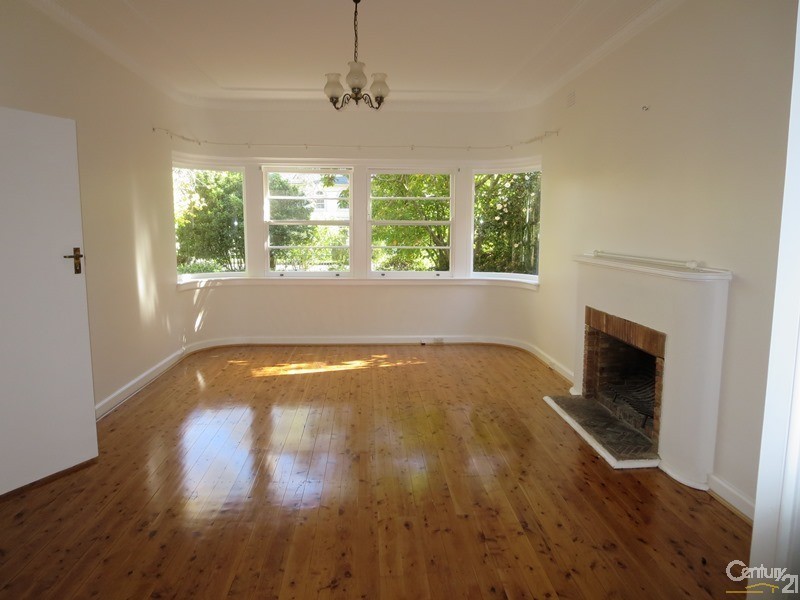 9 Brisbane Ave, Lindfield NSW 2070