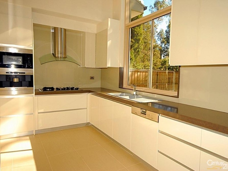 2 Pleasant Ave, East Lindfield NSW 2070