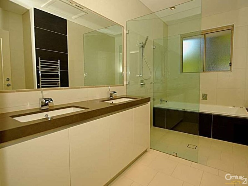 2 Pleasant Ave, East Lindfield NSW 2070