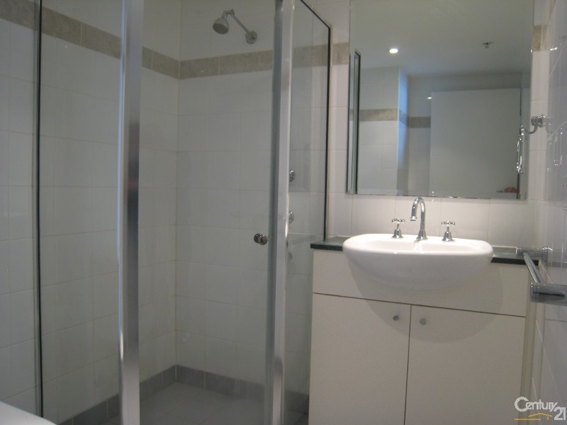 1011/2A Help St, Chatswood NSW 2067