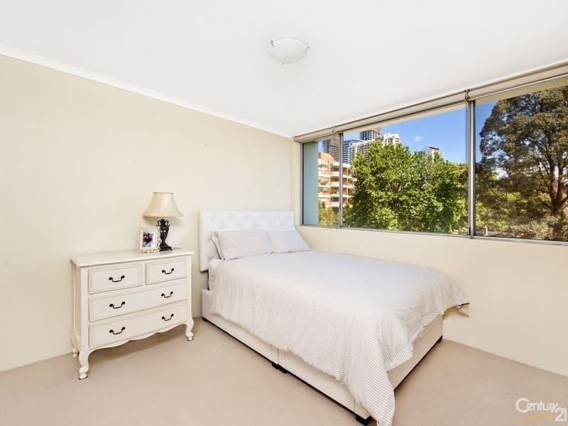 8/16-22 Devonshire St, Chatswood NSW 2067