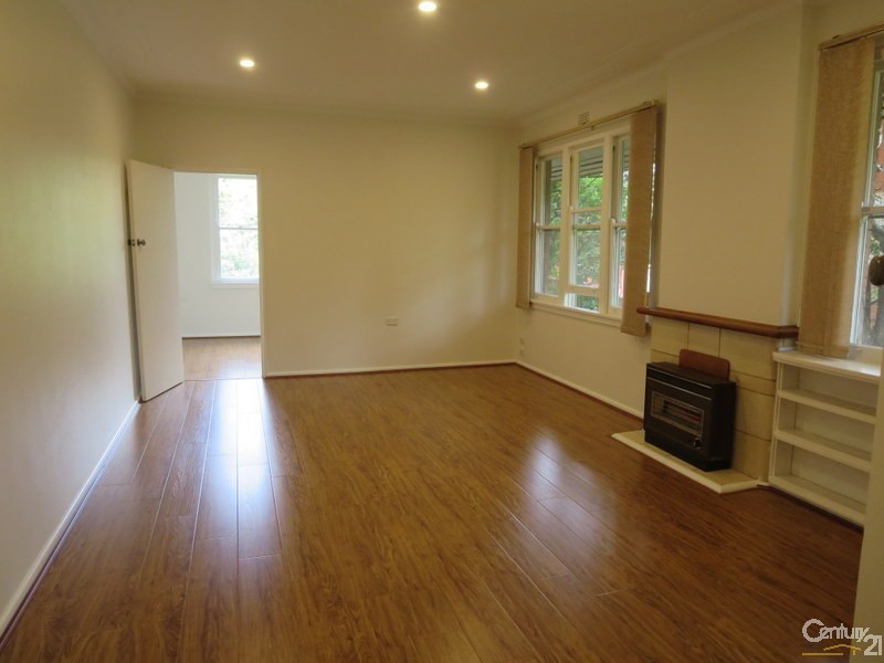 2/8A Station Street, Pymble NSW 2073