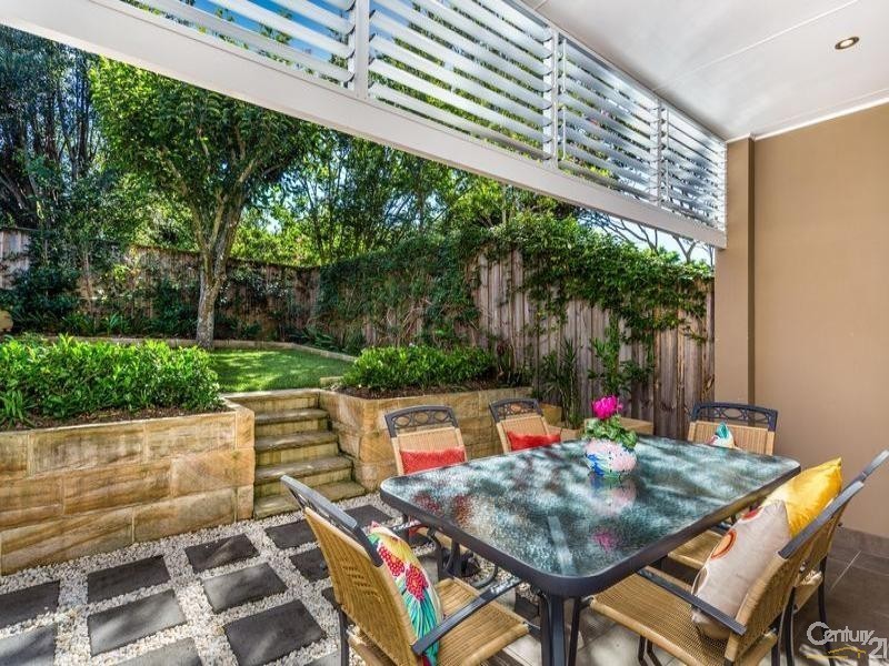 18A Kanoona Ave, St Ives NSW 2075