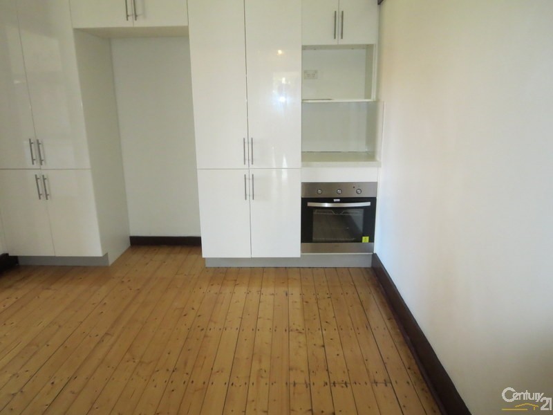 18A Anthony St, West Ryde NSW 2114