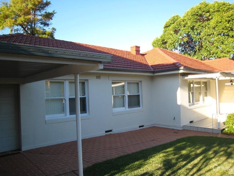 2 Cunliffe Ave, Killara NSW 2071