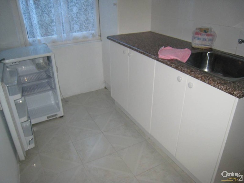 2 Cunliffe Ave, Killara NSW 2071