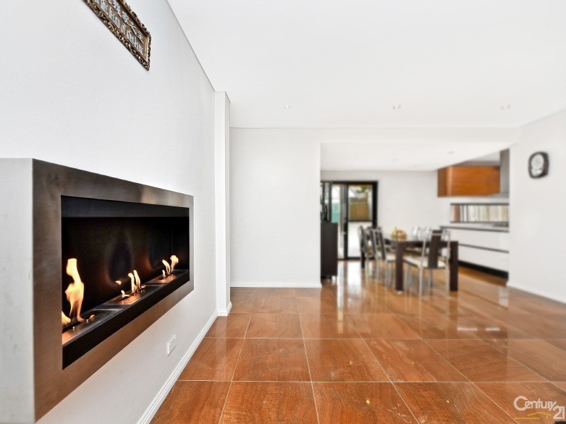 9 Russell Ave, Lindfield NSW 2070