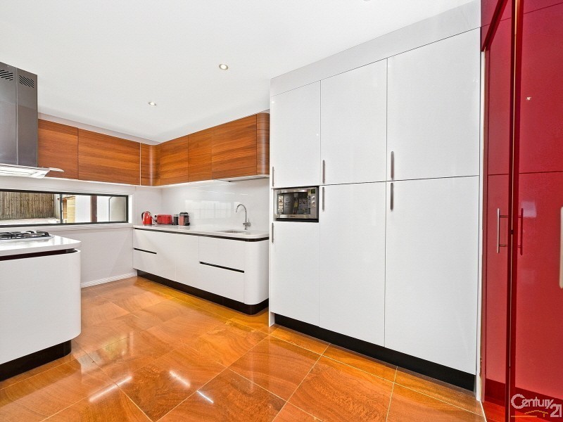 9 Russell Ave, Lindfield NSW 2070